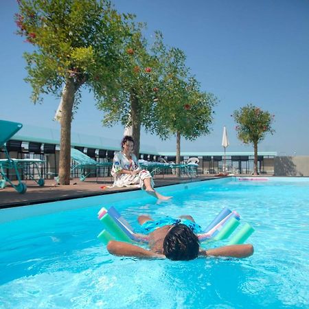 Bossa Nova Beirut Hotel Ngoại thất bức ảnh