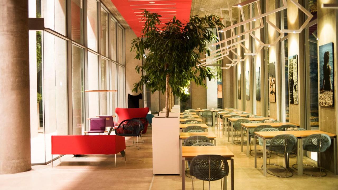 Bossa Nova Beirut Hotel Ngoại thất bức ảnh